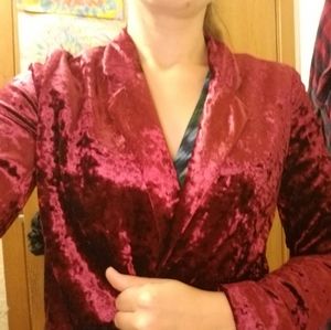 Magenta Sound and Matter crushed velvet blazer